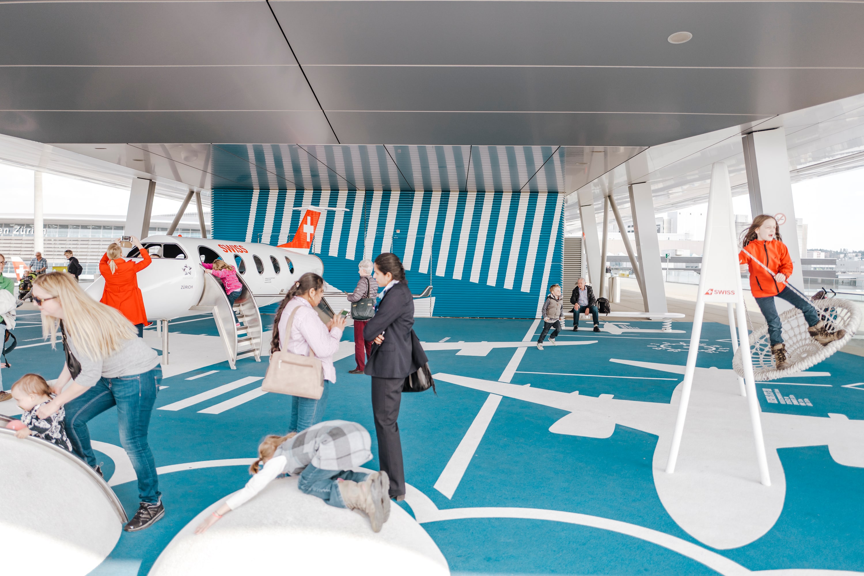 Airport Man - Image 4