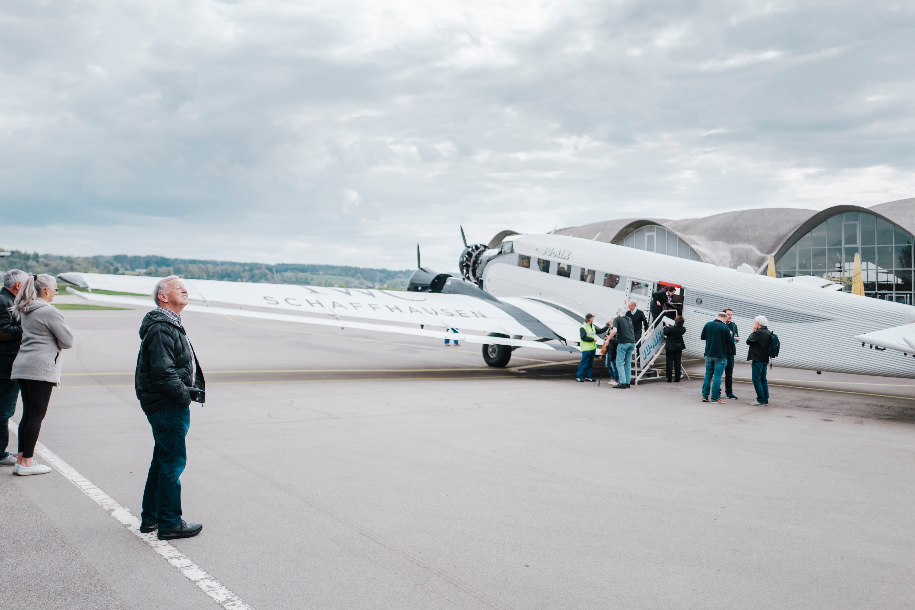 Airport Man - Image 8